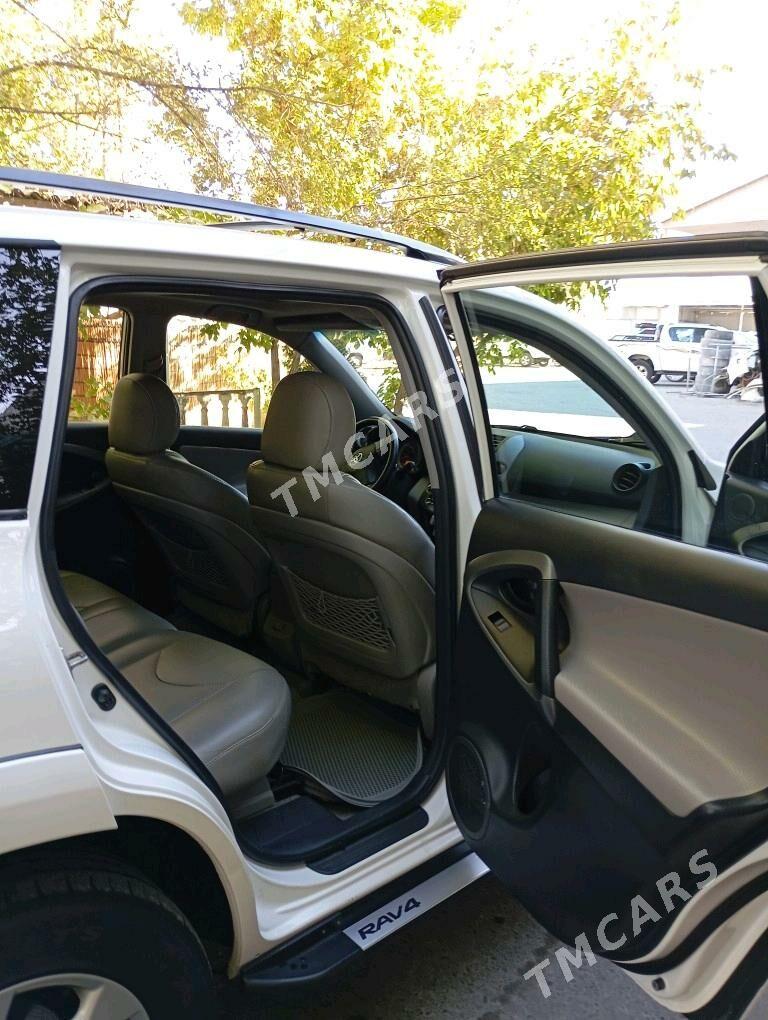 Toyota RAV4 2011 - 215 000 TMT - Мары - img 5