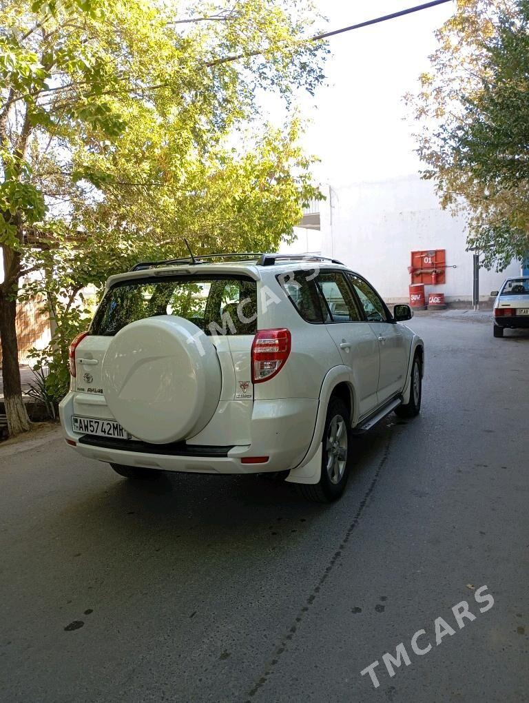Toyota RAV4 2011 - 215 000 TMT - Мары - img 2