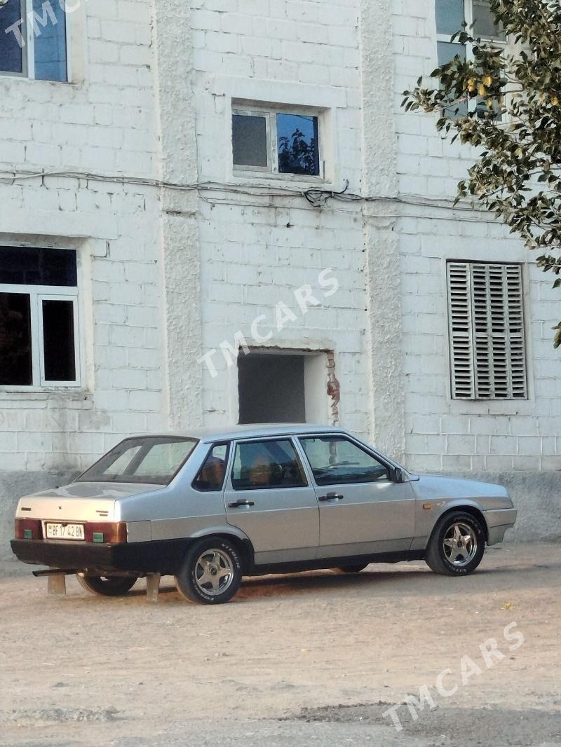 Lada 21099 2002 - 30 000 TMT - Туркменбаши - img 3