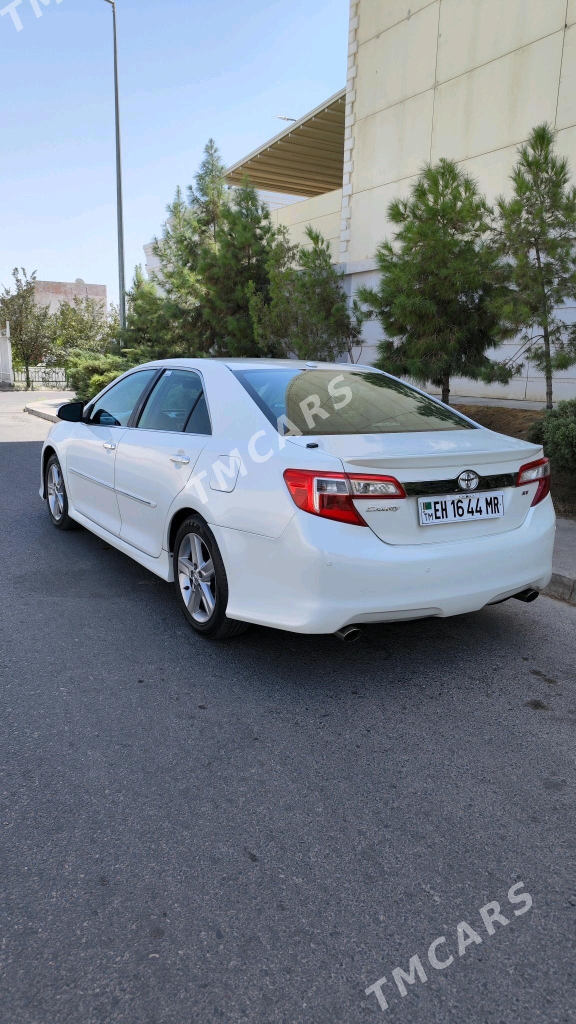 Toyota Camry 2013 - 230 000 TMT - Мургап - img 2