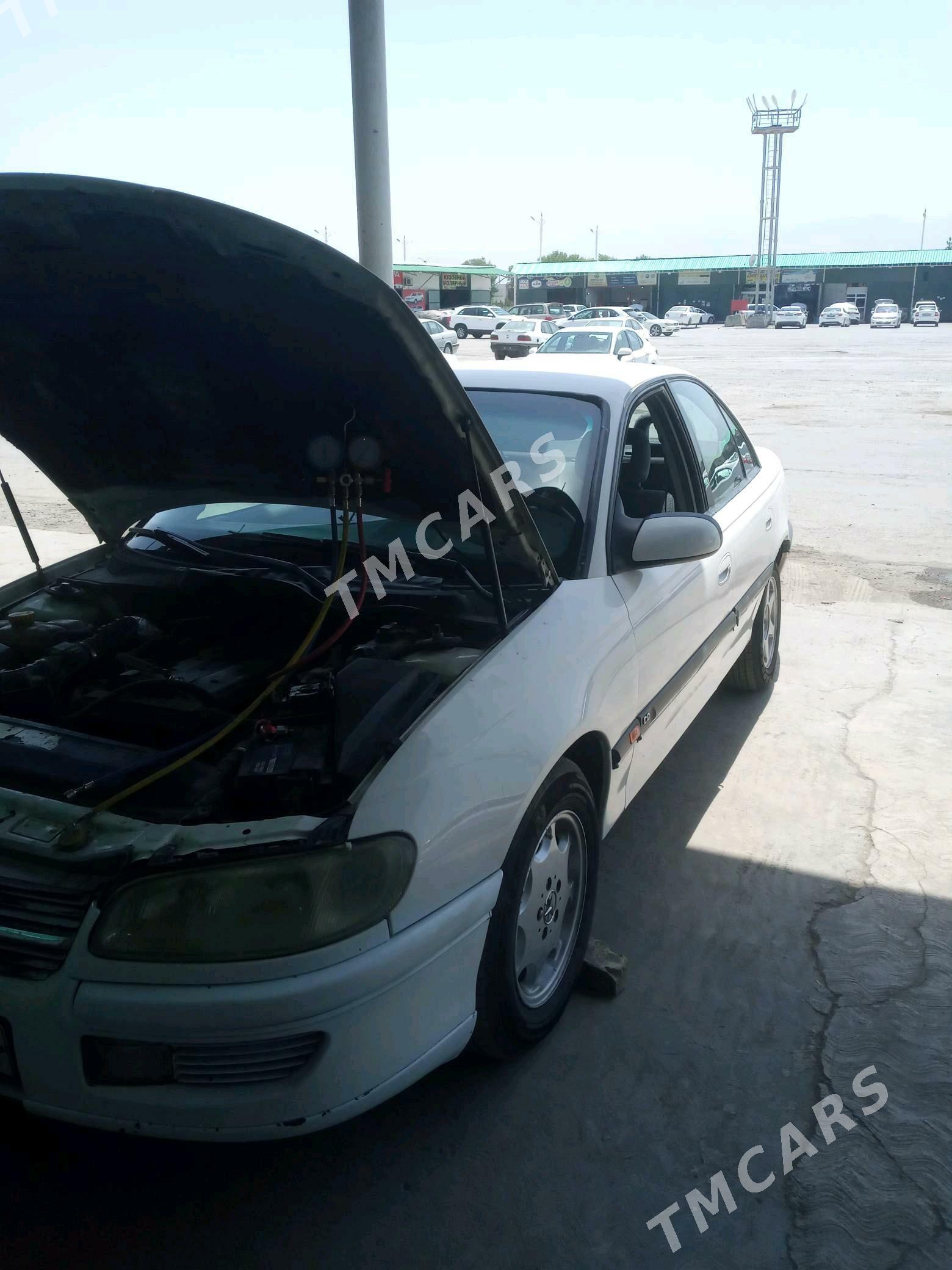 Opel Omega 1995 - 27 000 TMT - Бахарден - img 6