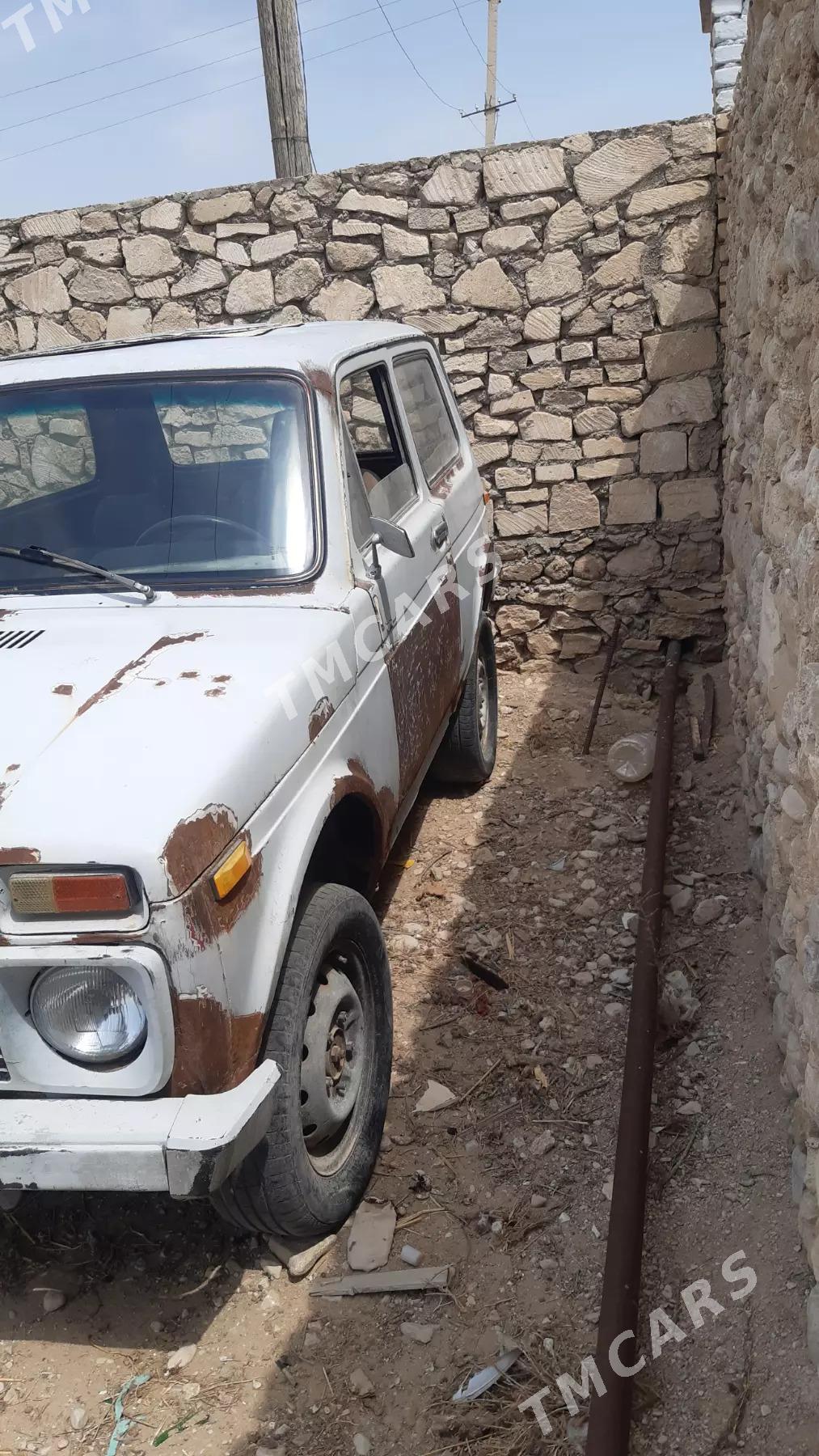 Lada Niva 1995 - 12 000 TMT - Balkanabat - img 2