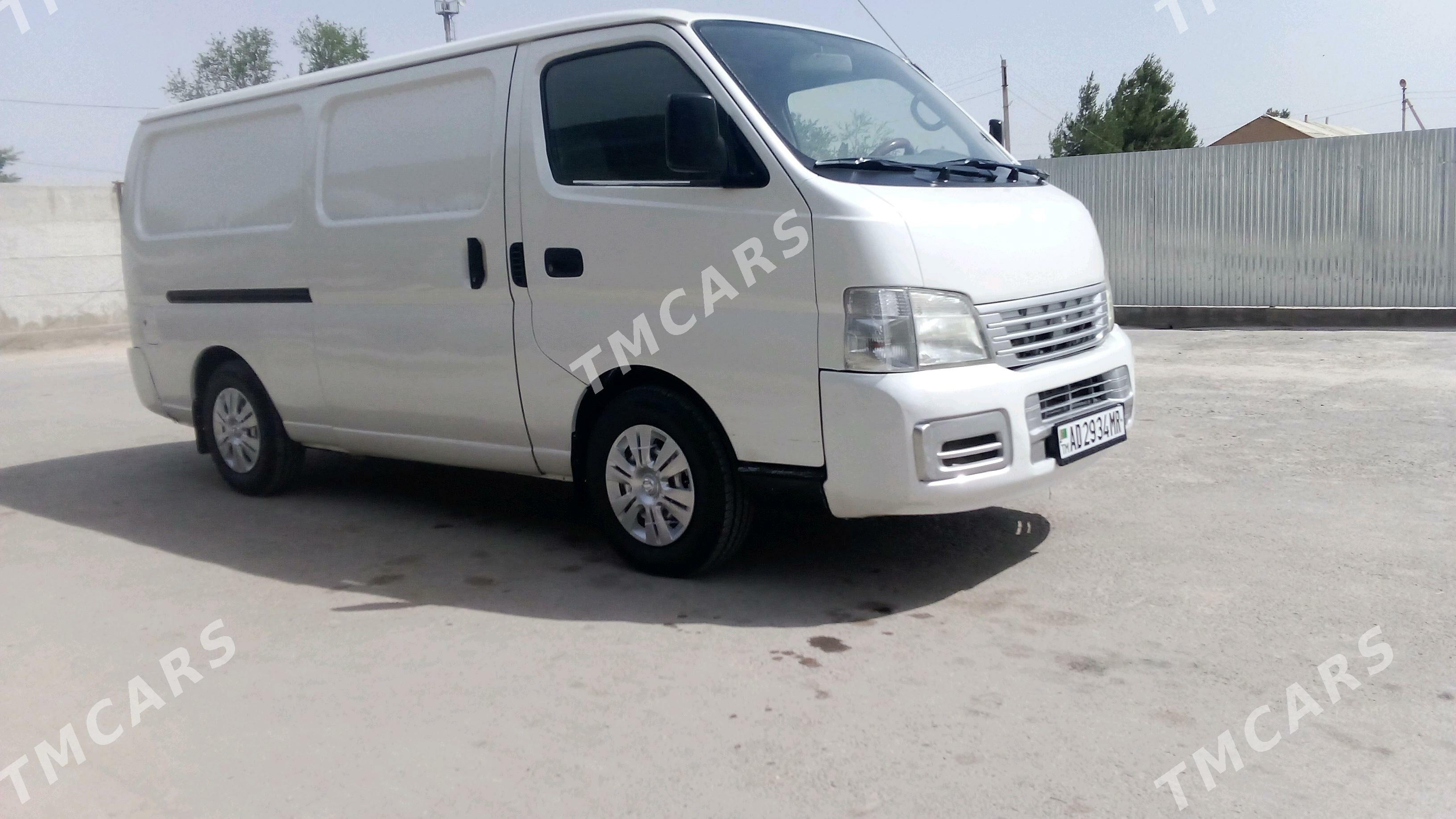 Toyota Hiace 2005 - 120 000 TMT - Sakarçäge - img 2