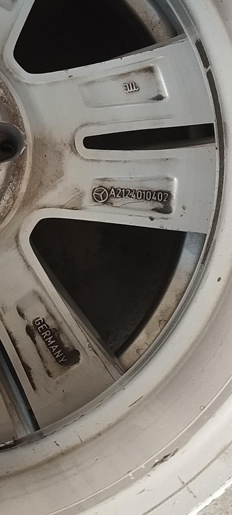 Mercedes w212 Rodnoý 17 diskas 6 000 TMT - Aşgabat - img 2