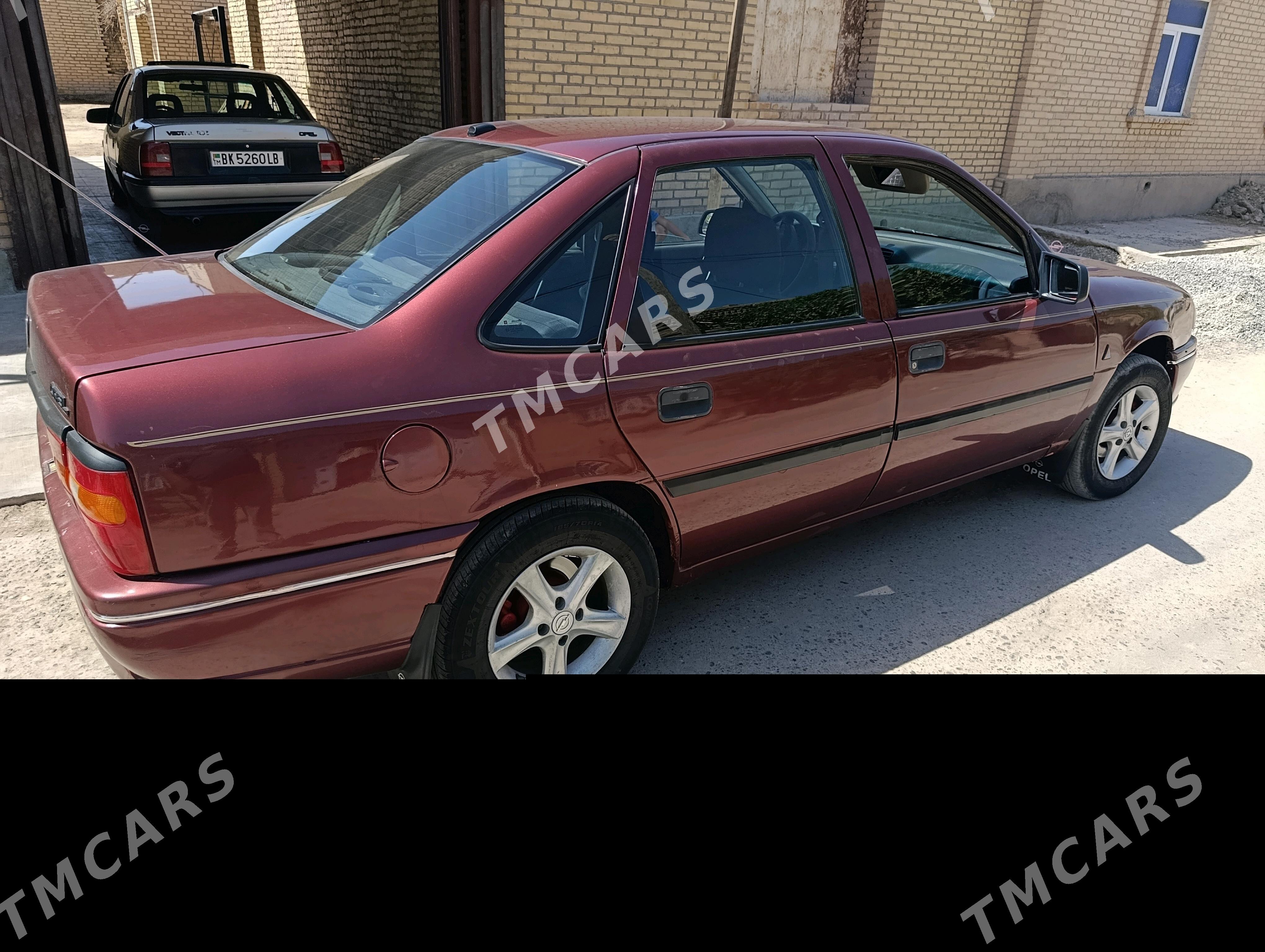 Opel Vectra 1994 - 38 000 TMT - Чарджоу - img 3