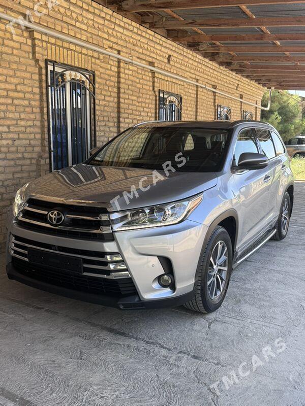 Toyota Highlander 2019 - 460 000 TMT - Туркменабат - img 2