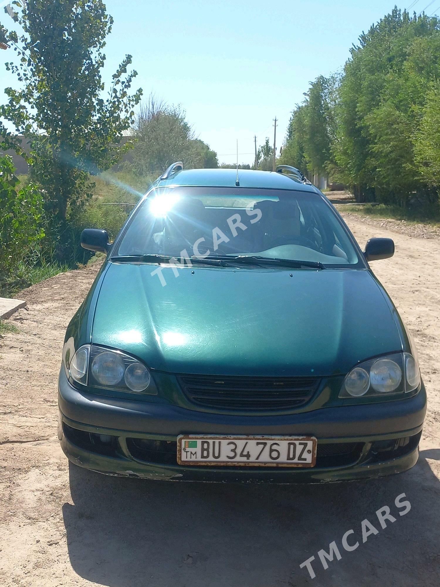 Toyota Avensis 2000 - 75 000 TMT - Şabat etr. - img 2