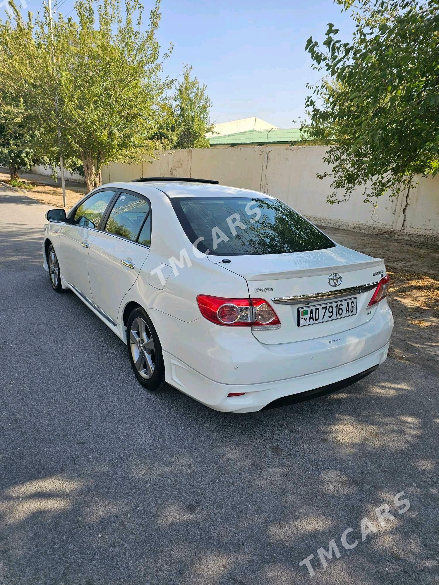 Toyota Corolla 2013 - 225 000 TMT - Ашхабад - img 6