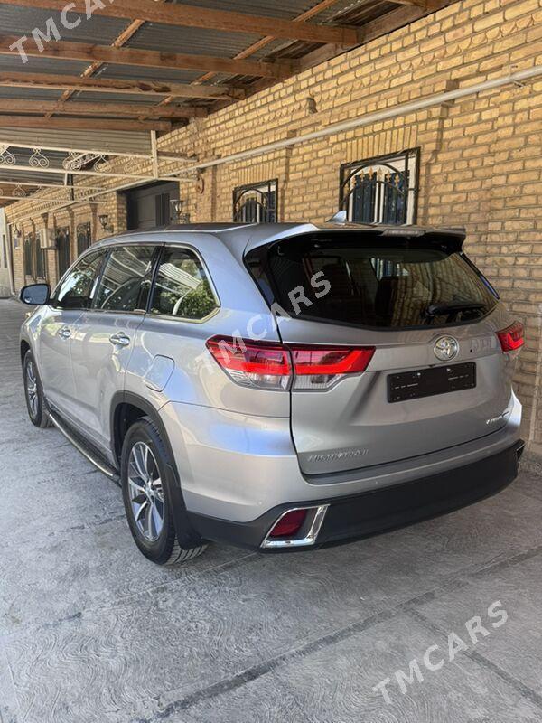 Toyota Highlander 2019 - 460 000 TMT - Туркменабат - img 5