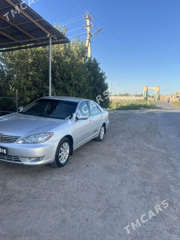 Toyota Camry 2005 - 175 000 TMT - Дашогуз - img 8