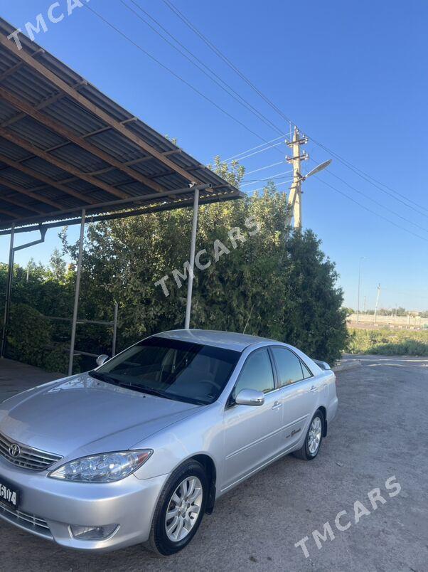 Toyota Camry 2005 - 175 000 TMT - Дашогуз - img 4