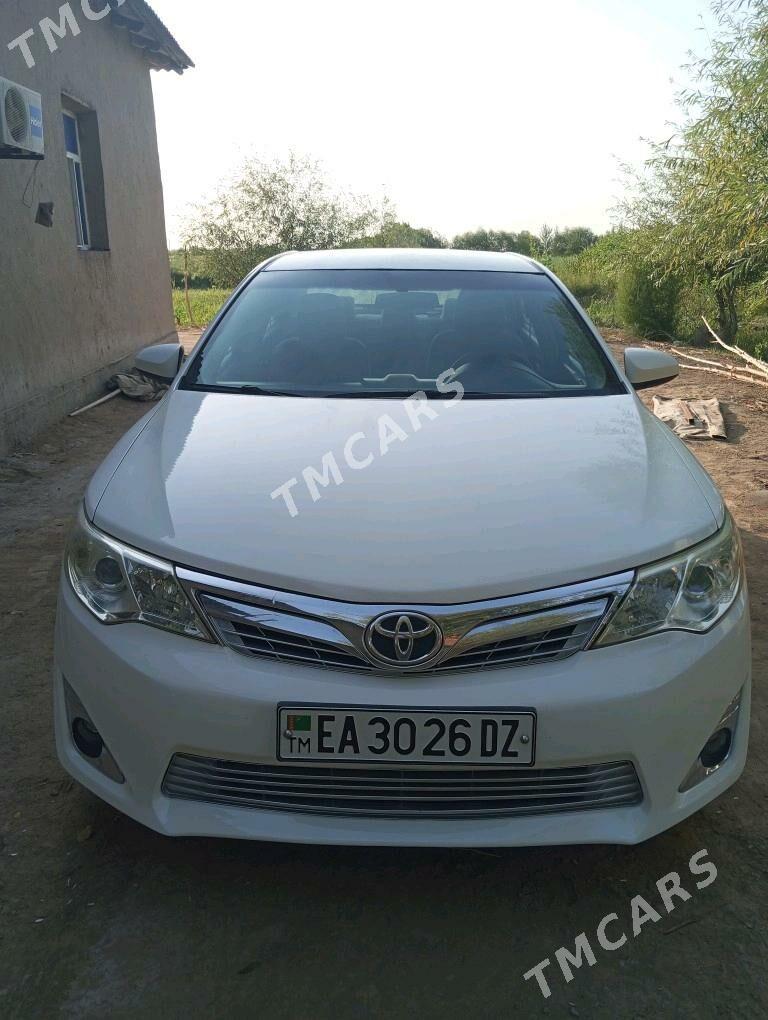 Toyota Camry 2013 - 195 000 TMT - Кёнеургенч - img 4