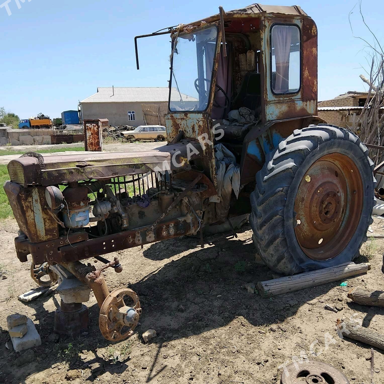 MTZ T-28 1983 - 15 000 TMT - Сакарчага - img 3
