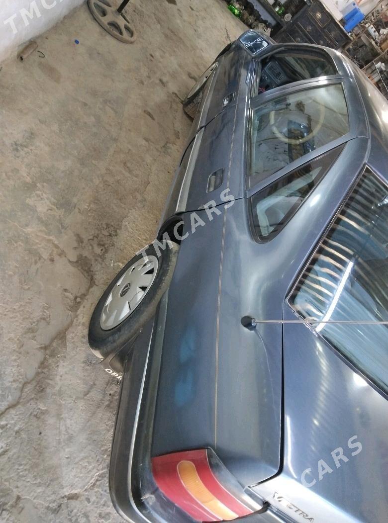 Opel Vectra 1989 - 25 000 TMT - Daşoguz - img 3