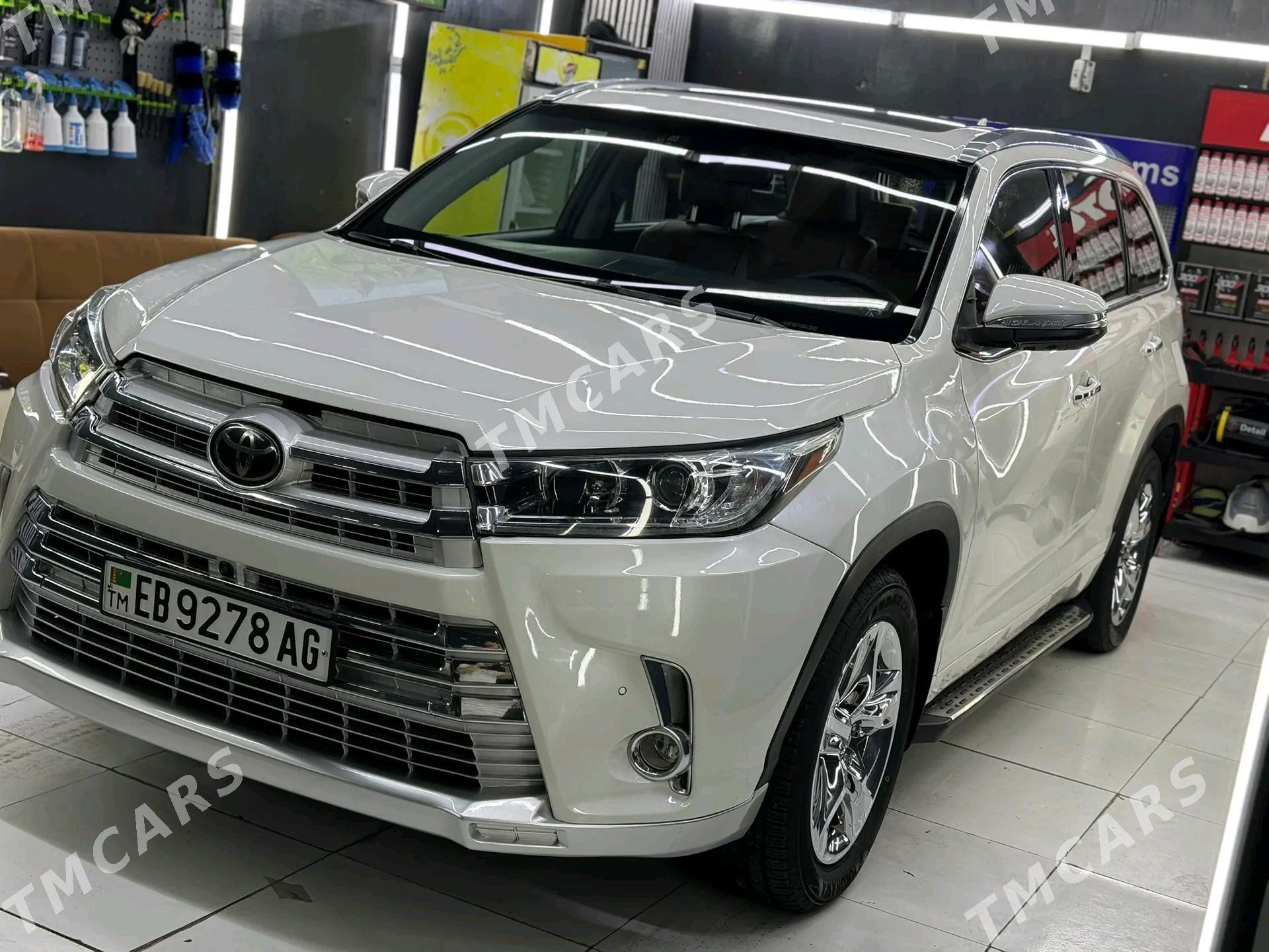 Toyota Highlander 2018 - 410 000 TMT - Ашхабад - img 5