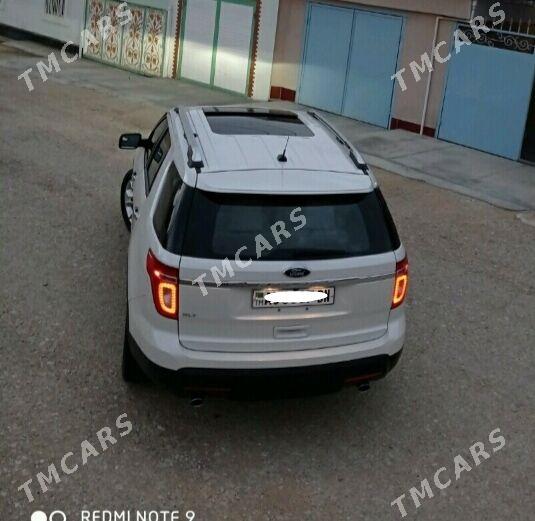 Ford Explorer 2011 - 270 000 TMT - Balkanabat - img 6