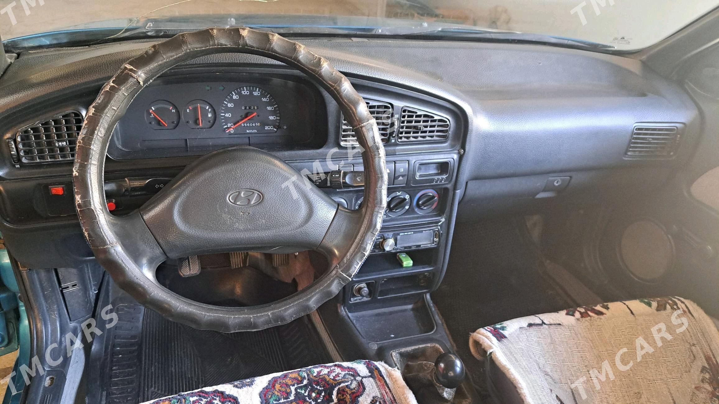 Hyundai Elantra 1994 - 21 000 TMT - Туркменабат - img 7