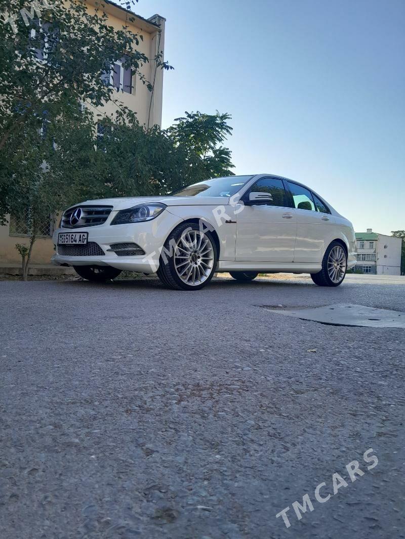 Mercedes-Benz C350 2012 - 200 000 TMT - 9 мкр - img 7