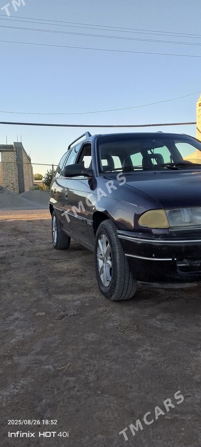 Opel Astra 1995 - 30 000 TMT - Çärjew - img 5