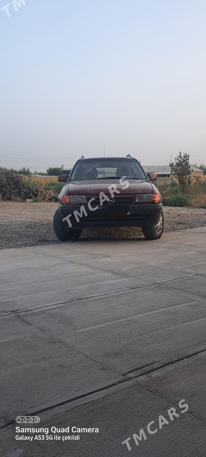 Opel Astra 1992 - 30 000 TMT - Теджен - img 1