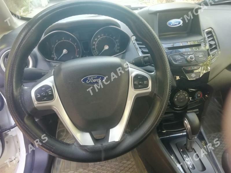 Ford Fiesta 2019 - 125 000 TMT - Aşgabat - img 3
