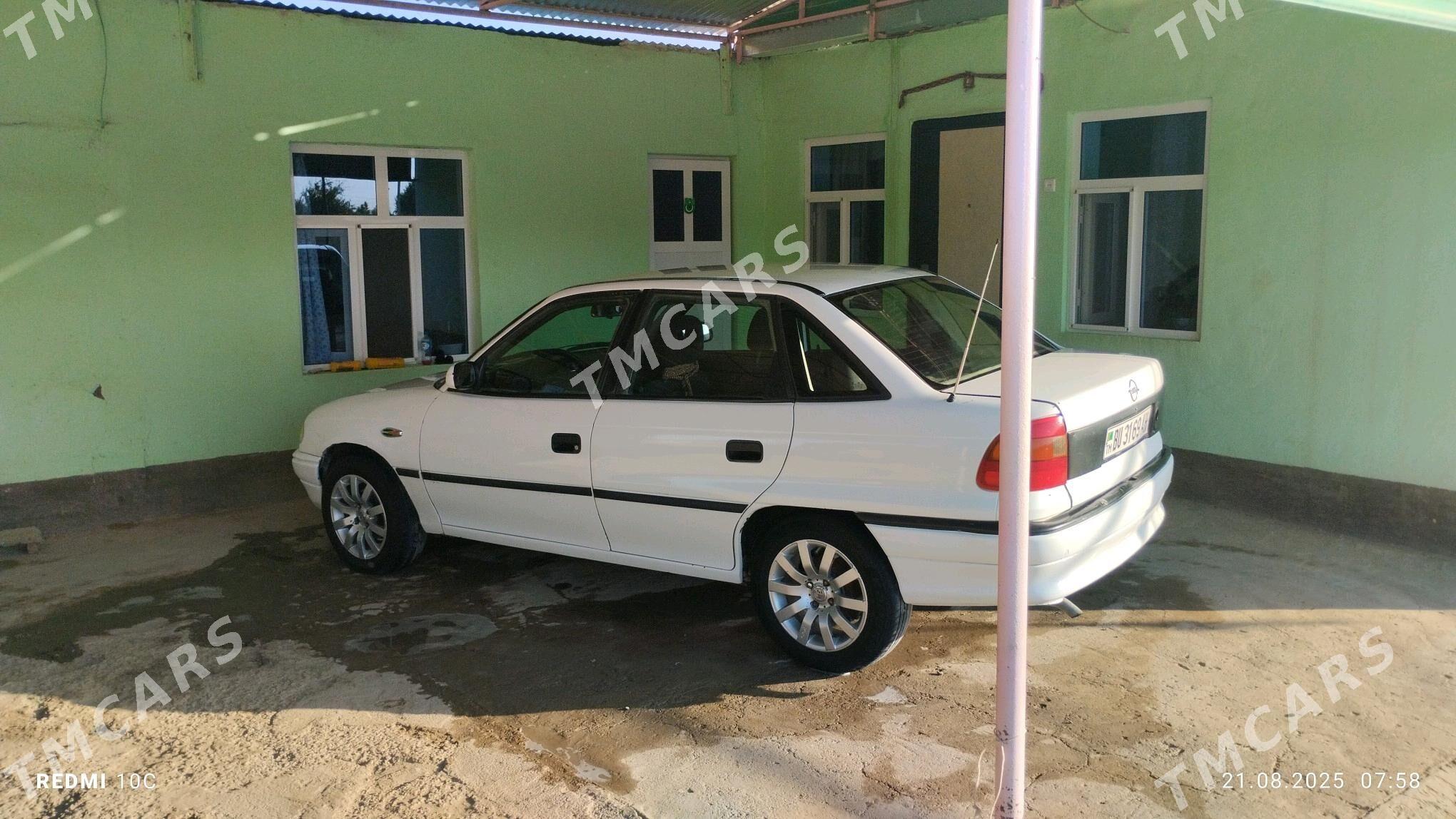 Opel Astra 1995 - 40 000 TMT - Кака - img 5
