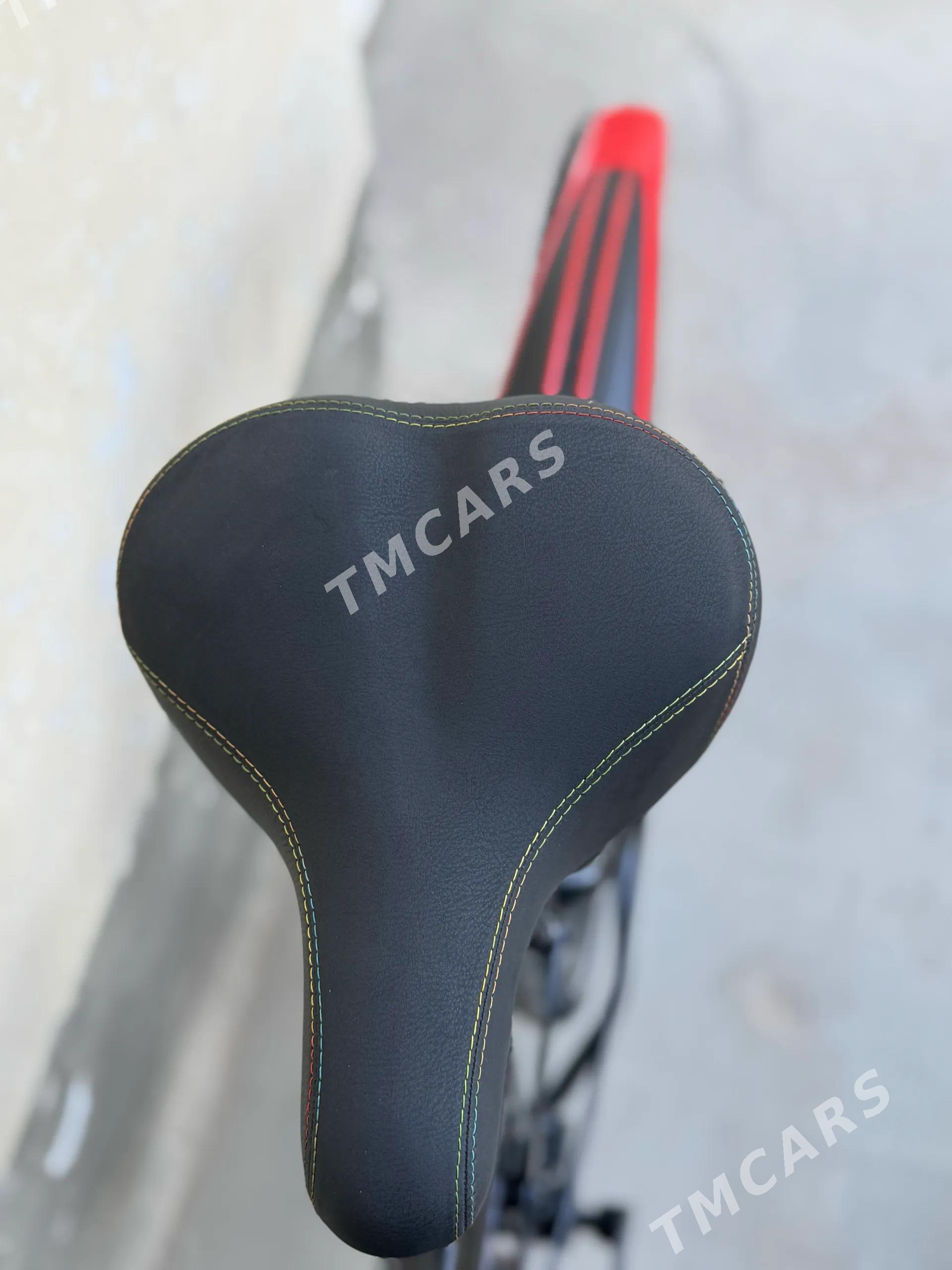 Bmw tigir - Hitrowka - img 4