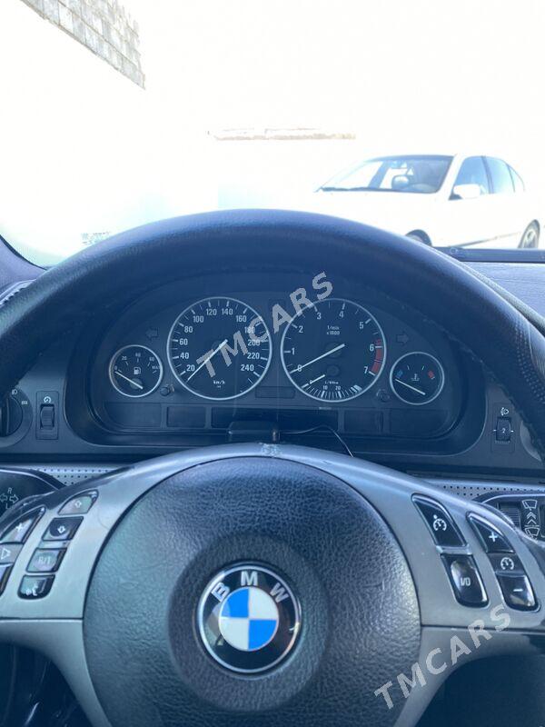 BMW 540 2002 - 106 000 TMT - Кака - img 5