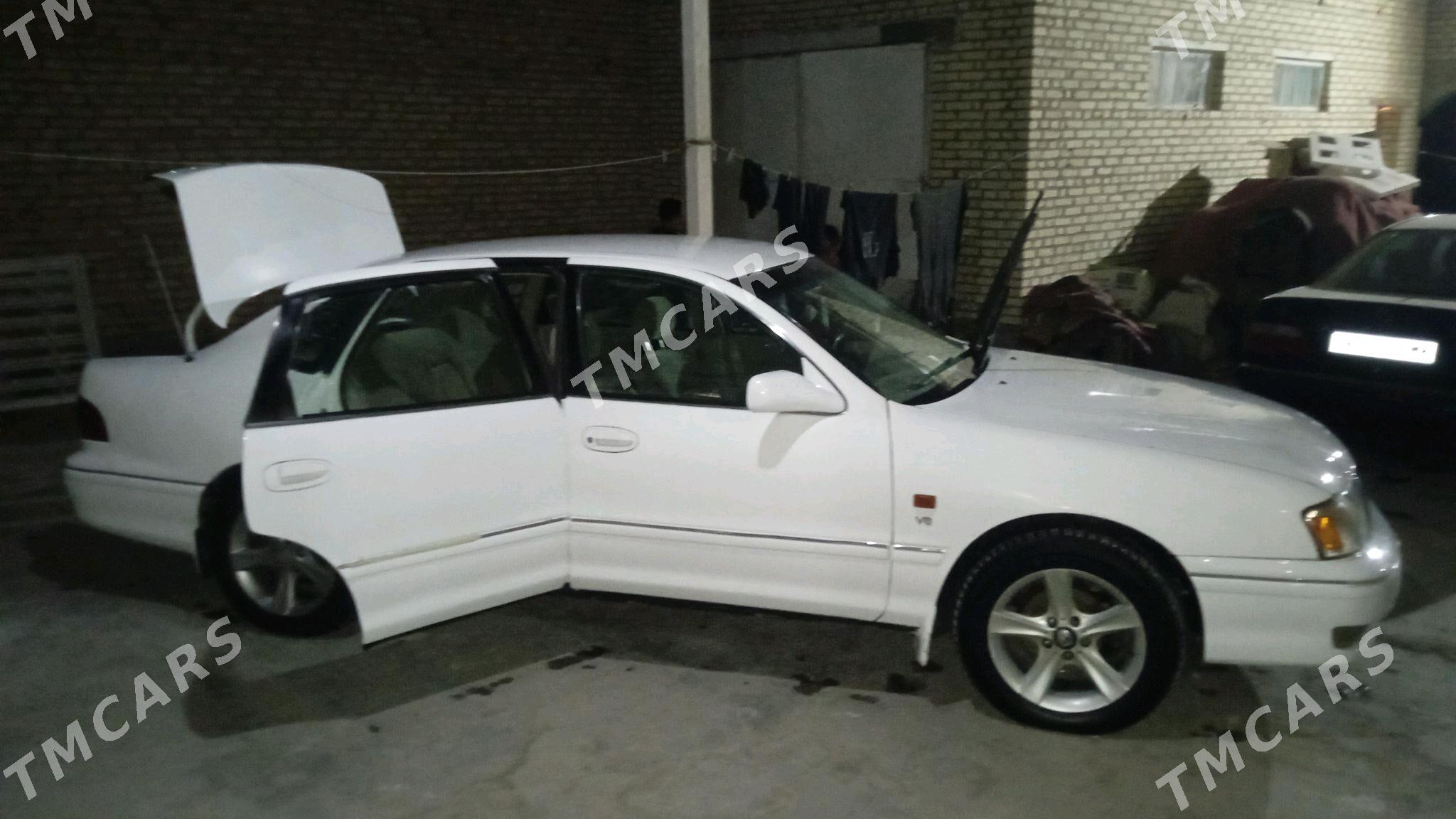 Toyota Avalon 1999 - 115 000 TMT - Байрамали - img 2