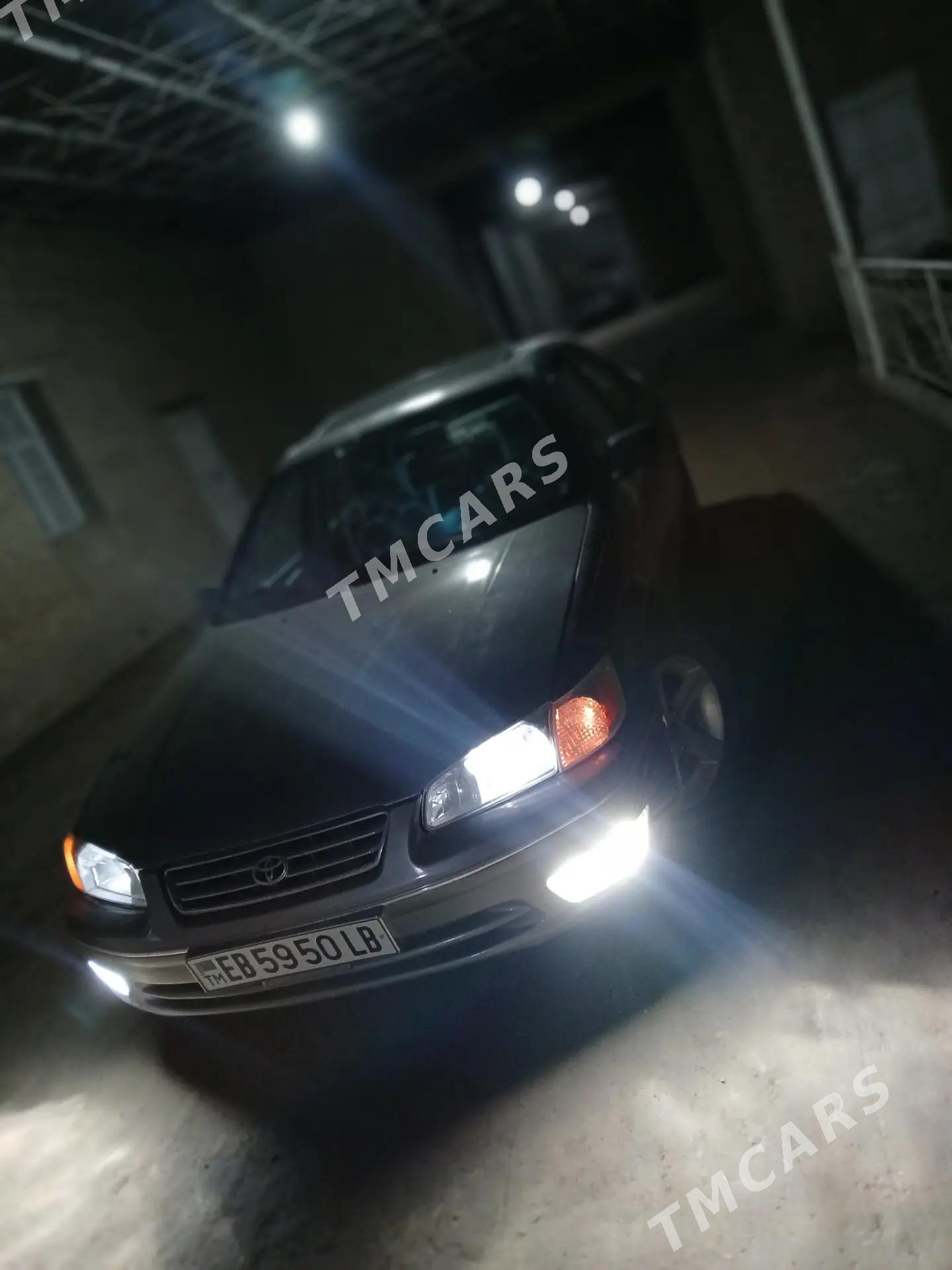 Toyota Camry 2000 - 125 000 TMT - Саят - img 2