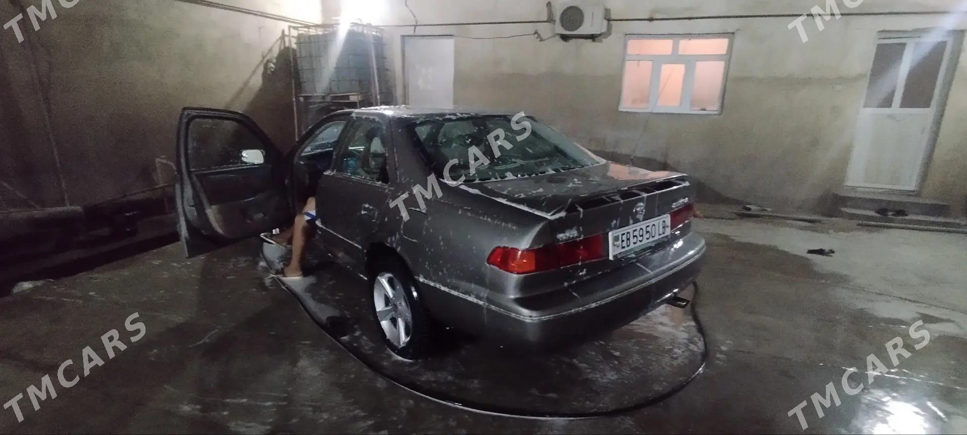 Toyota Camry 2000 - 125 000 TMT - Саят - img 4