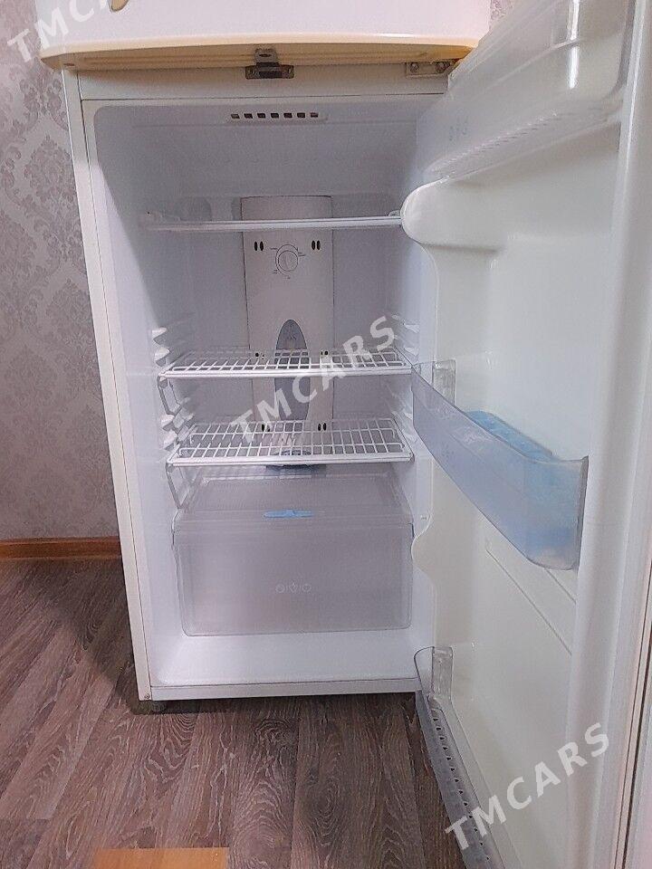 LG holodilnik - Büzmeýin - img 2