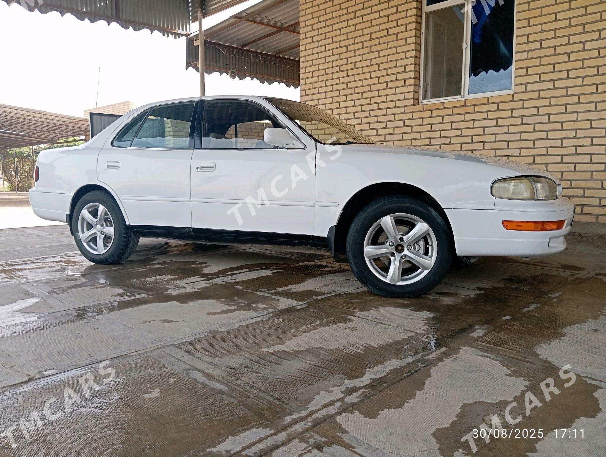 Toyota Camry 1995 - 75 000 TMT - Sakarçäge - img 7