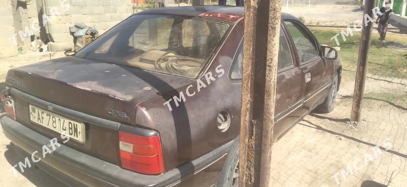 Opel Vectra 1992 - 14 000 TMT - Гызыларбат - img 3