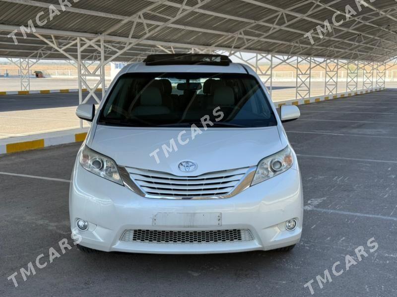 Toyota Sienna 2017 - 365 000 TMT - Ашхабад - img 3