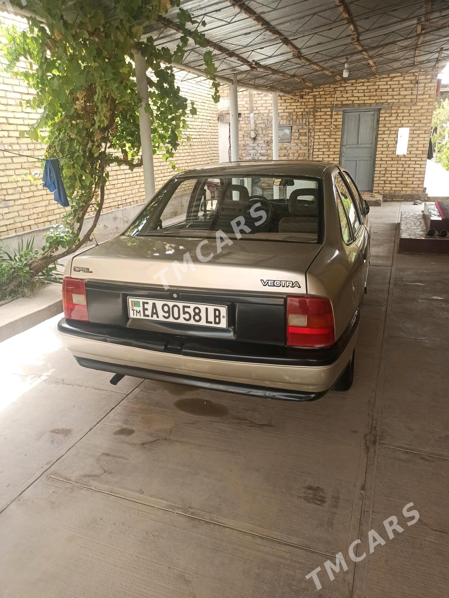 Opel Vectra 1991 - 30 000 TMT - Hojambaz - img 2