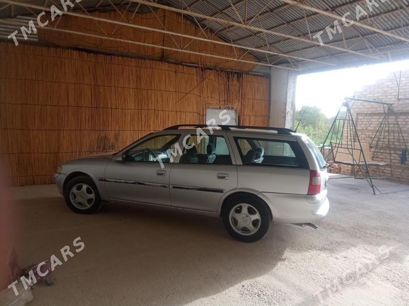 Opel Vectra 1998 - 30 000 TMT - Mary - img 5