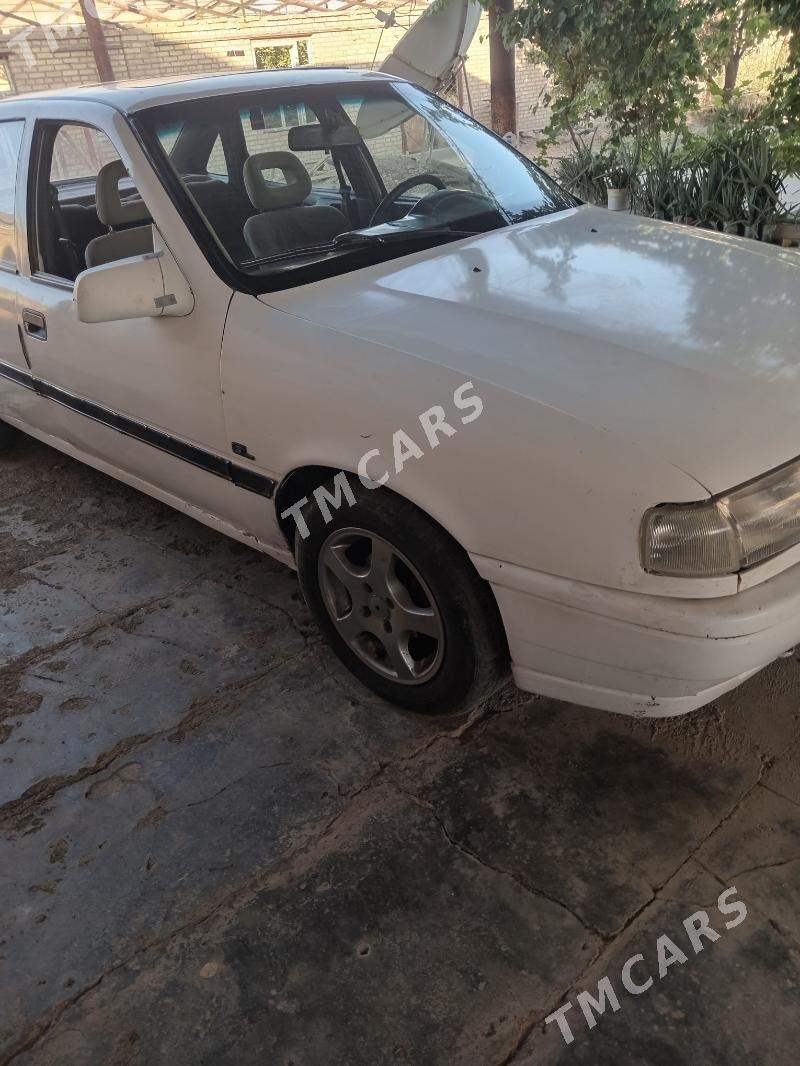 Opel Vectra 1992 - 30 000 TMT - Байрамали - img 2