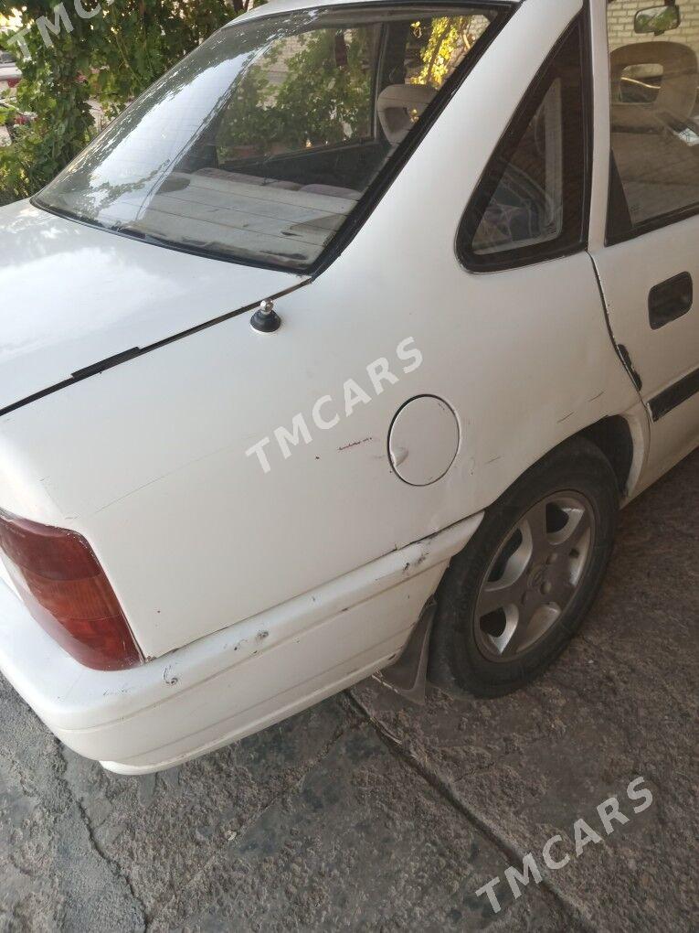 Opel Vectra 1992 - 30 000 TMT - Байрамали - img 3