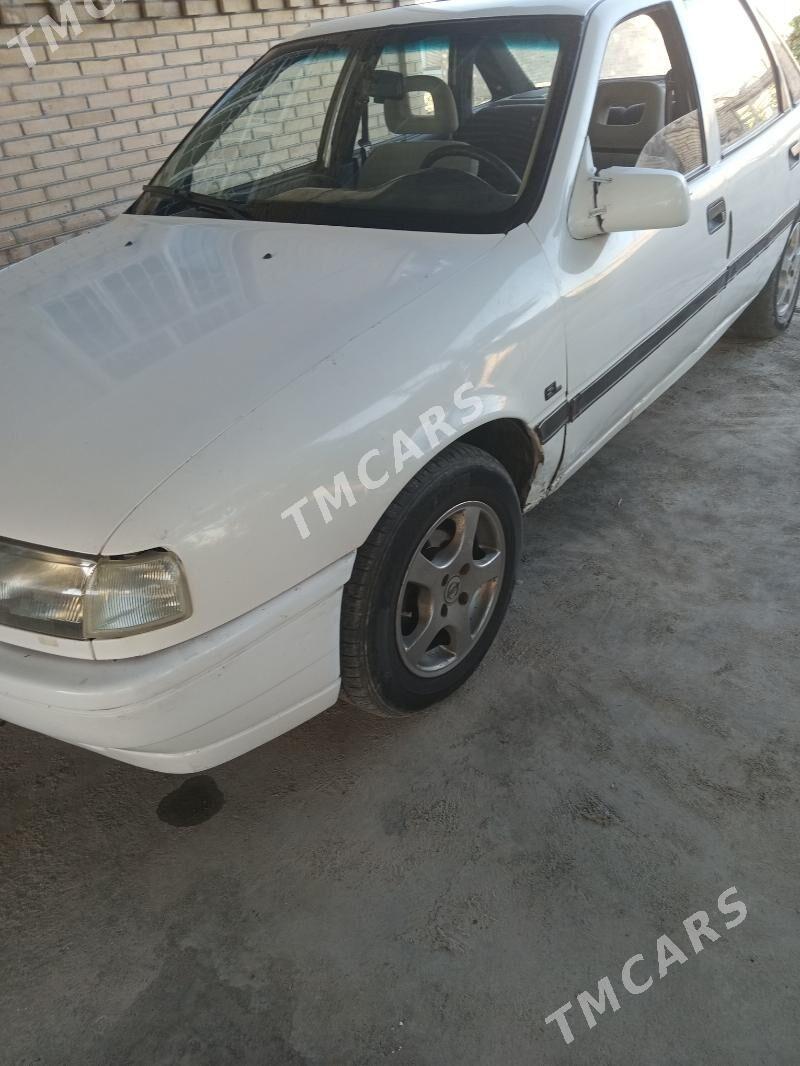 Opel Vectra 1992 - 30 000 TMT - Байрамали - img 4