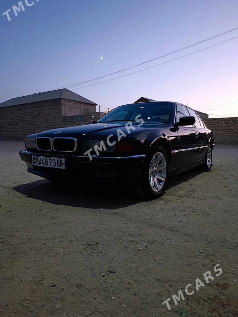 BMW 7 Series 1997 - 80 000 TMT - Гумдаг - img 3