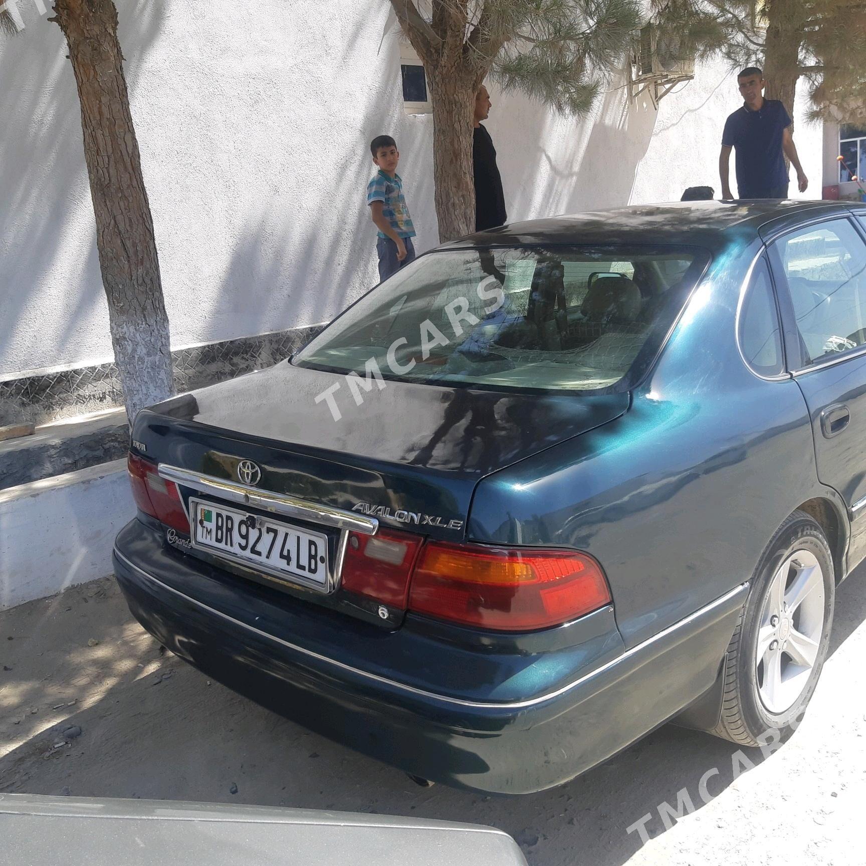 Toyota Avalon 1999 - 110 000 TMT - Дянев - img 3