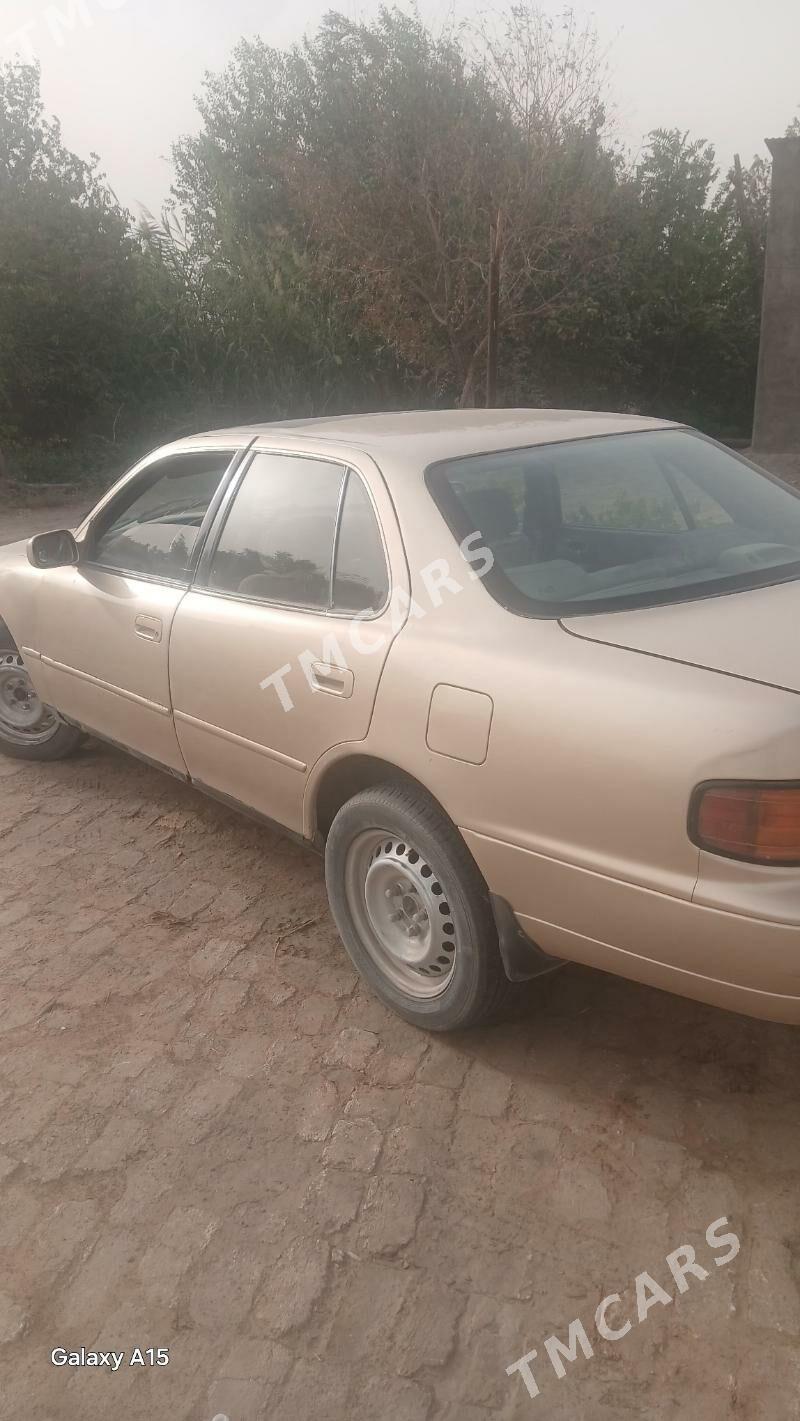 Toyota Camry 1993 - 70 000 TMT - Ёлётен - img 2