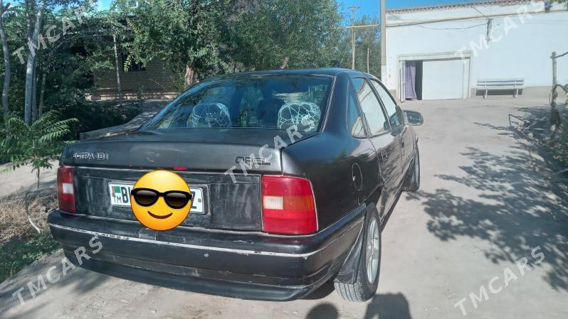Opel Vectra 1992 - 25 000 TMT - Дашогуз - img 2