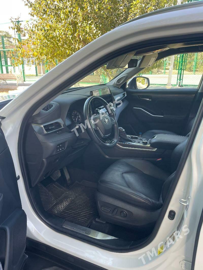 Toyota Highlander 2021 - 529 500 TMT - Aşgabat - img 4