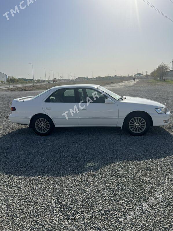 Toyota Camry 1999 - 120 000 TMT - Берекет - img 4
