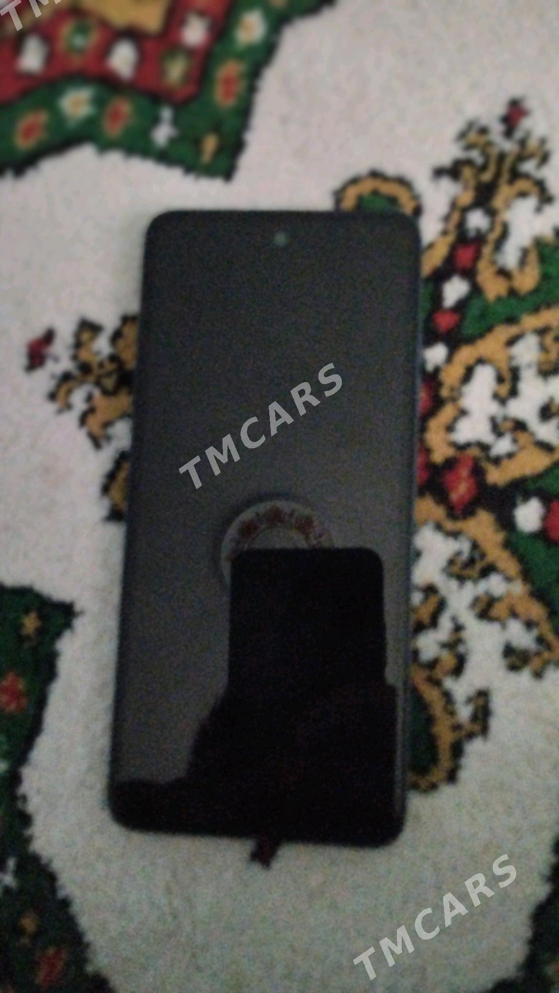 telfon tecno spark 20 - Büzmeýin - img 2