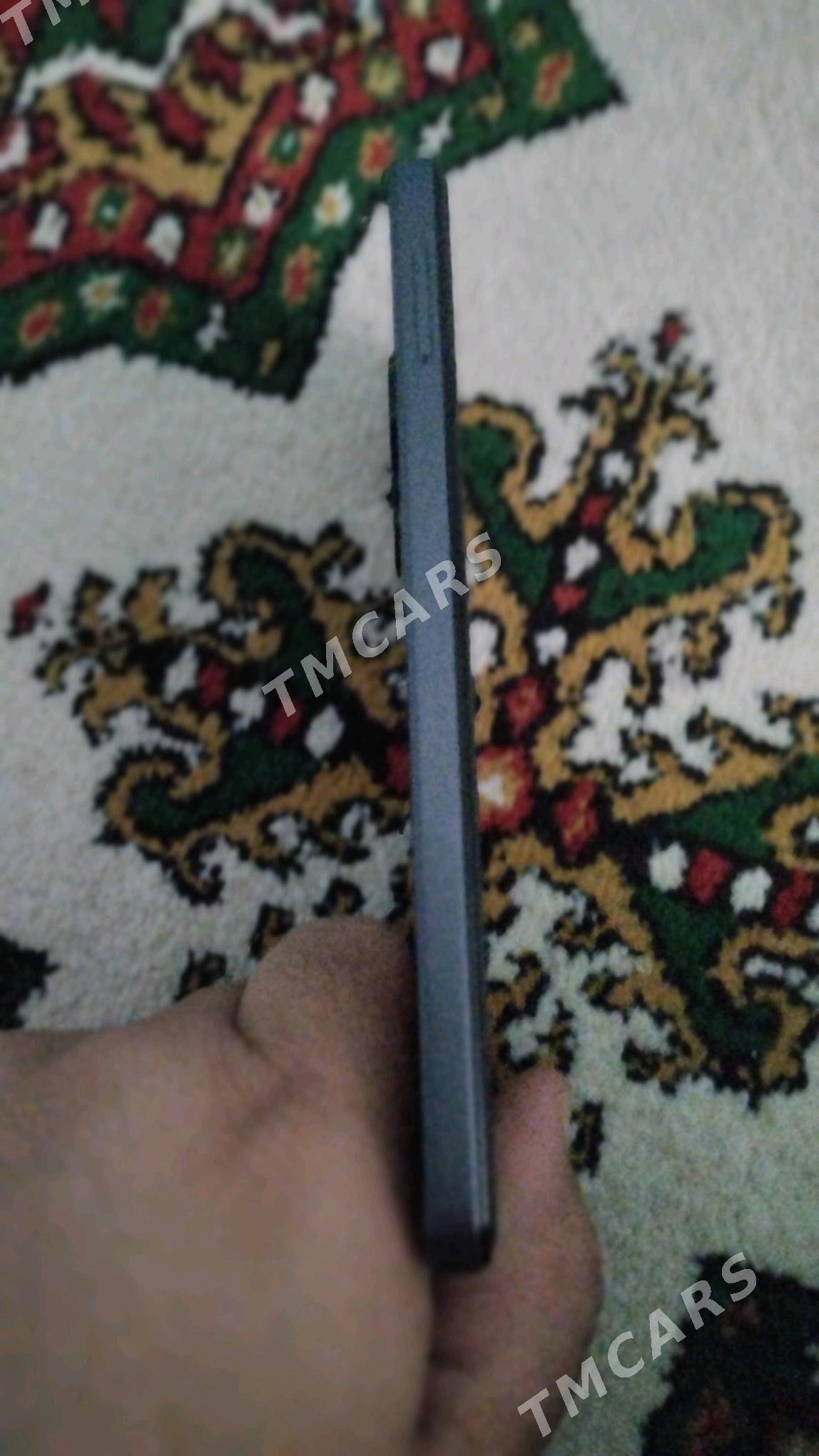 telfon tecno spark 20 - Büzmeýin - img 4