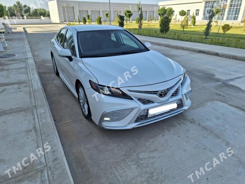 Toyota Camry 2022 - 340 000 TMT - Кëши - img 2