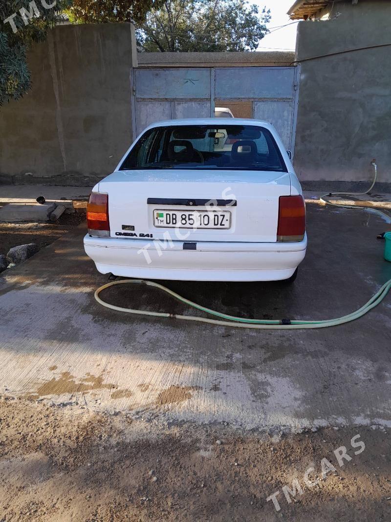 Opel Omega 1990 - 25 000 TMT - Boldumsaz - img 5